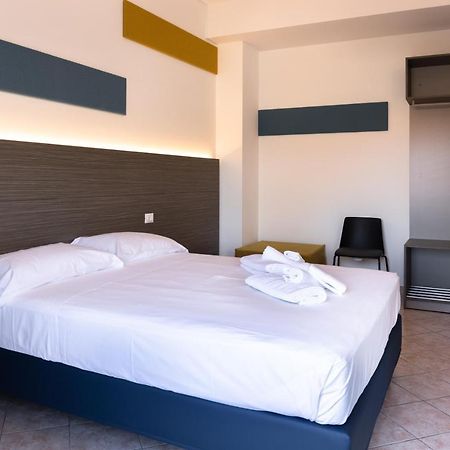 Apartamento Smart And Sea Tortoreto Exterior foto