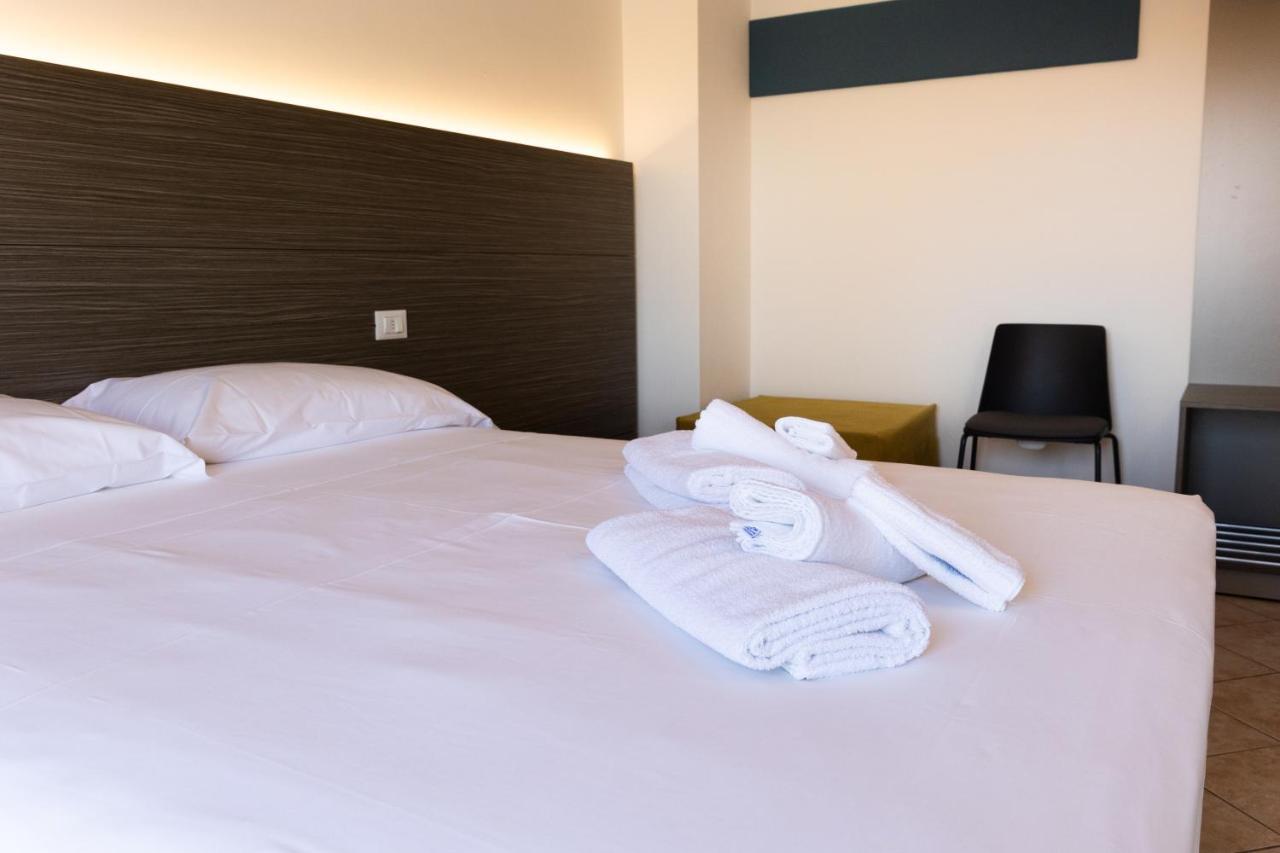 Apartamento Smart And Sea Tortoreto Exterior foto